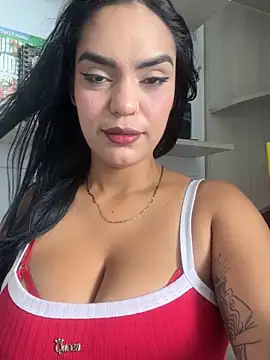 Sara-77 online show from November 18, 2025, 3:38 pm