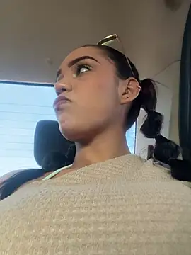 Sara-77 online show from March 30, 2026, 8:10 pm