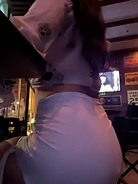 Lila Desiree online show from March 6, 2025, 3:46 am