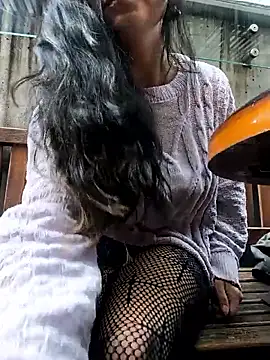 Lila Desiree online show from March 20, 2026, 8:25 pm