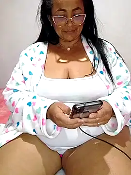Snapshot of ScarletthJhonson- chatting on December 22, 2024, 4:50 am ScarletthJhonson- online show from December 22, 2024, 4:50 am