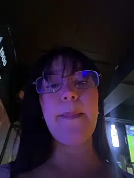 ValenG023 online show from December 11, 2024, 1:26 am