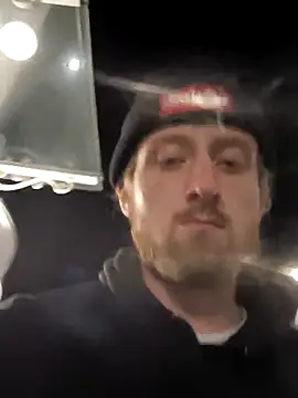 Snapshot of DrownMentallyyy chatting on September 11, 2025, 1:28 am DrownMentallyyy online show from September 11, 2025, 1:28 am