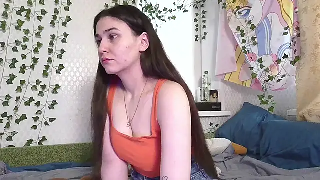 Snapshot of Mila_starx chatting on December 4, 2024, 6:33 am Mila starx online show from December 4, 2024, 6:33 am