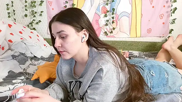 Snapshot of Mila_starx chatting on March 12, 2025, 7:57 am Mila starx online show from March 12, 2025, 7:57 am