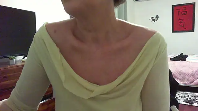   Angel78   online show from May 17, 2026, 1:07 pm