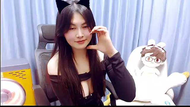 Little-sweet online show from January 18, 2026, 2:10 pm