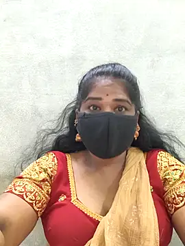 Snapshot of MaaliiiPonuTamil chatting on May 27, 2026, 2:08 am MaaliiiPonuTamil online show from May 27, 2026, 2:08 am