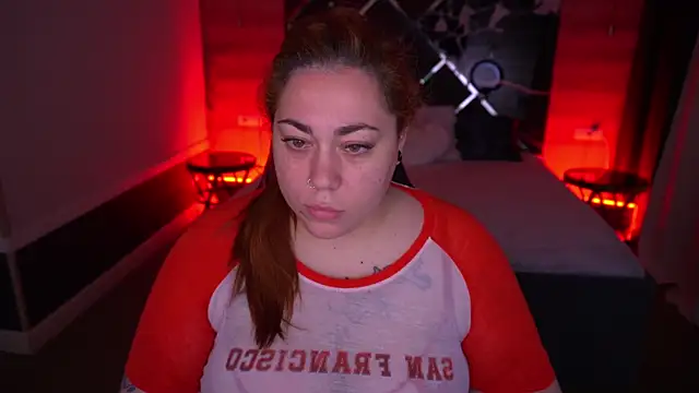 Kittywakee online show from October 26, 2025, 8:48 pm