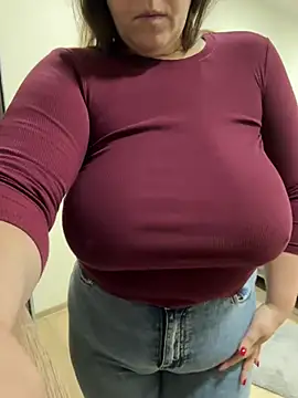 Your Hot Sister01 online show from January 19, 2025, 11:34 am