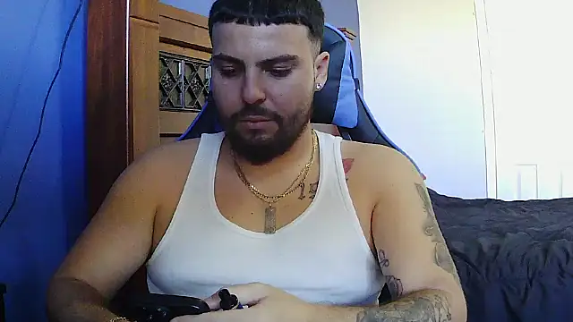 MasterKvn online show from February 4, 2025, 9:31 pm