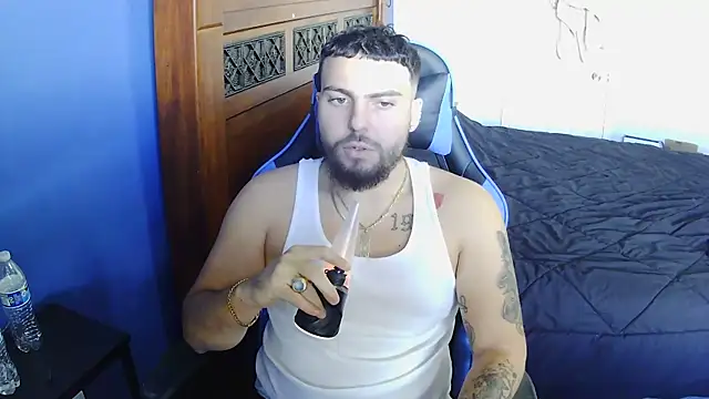 MasterKvn online show from February 25, 2025, 8:41 pm