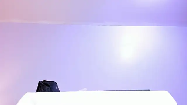 Snapshot of lupeebony chatting on February 15, 2026, 7:21 pm lupeebony online show from February 15, 2026, 7:21 pm