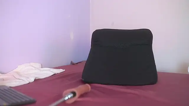 lupeebony online show from March 6, 2026, 7:21 pm