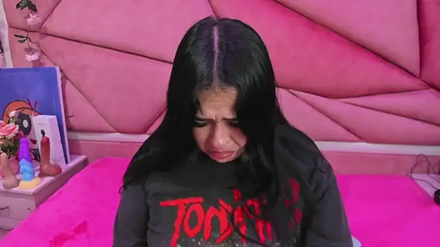 Victoria Rossy online show from September 12, 2025, 7:58 pm