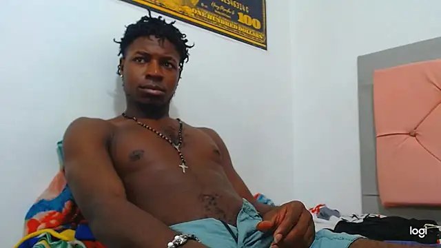 Snapshot of jaycolinss chatting on March 20, 2026, 3:22 am jaycolinss online show from March 20, 2026, 3:22 am