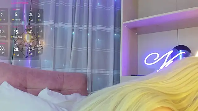 Snapshot of Nyx__Blackwood chatting on February 24, 2026, 3:15 am Nyx Blackwood online show from February 24, 2026, 3:15 am