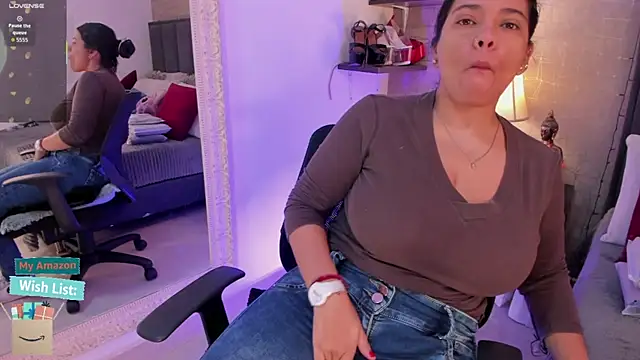 Mariana c1 online show from January 13, 2026, 2:11 pm