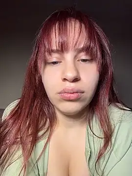 AgnesCampp online show from April 21, 2026, 1:42 am