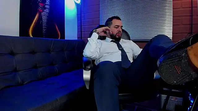 Ethan Castellano online show from January 10, 2025, 1:10 am