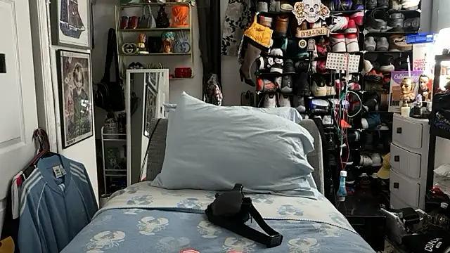 Snapshot of joeytatts66 chatting on January 12, 2026, 3:23 am joeytatts66 online show from January 12, 2026, 3:23 am