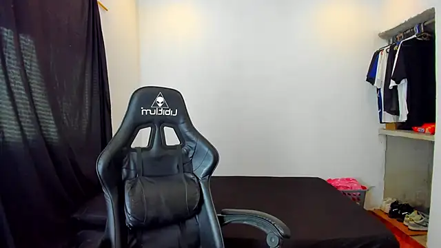 daddy jhons online show from March 17, 2025, 8:09 pm