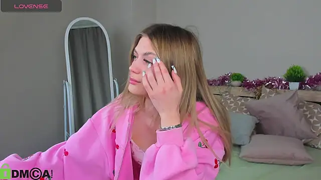 Cherry Price online show from February 24, 2026, 11:58 pm