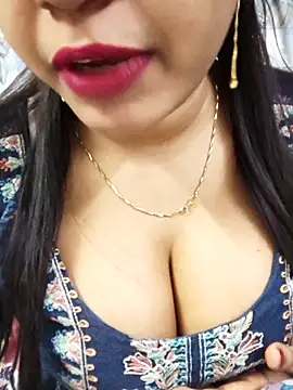 Sania-Love online show from May 7, 2026, 1:44 am