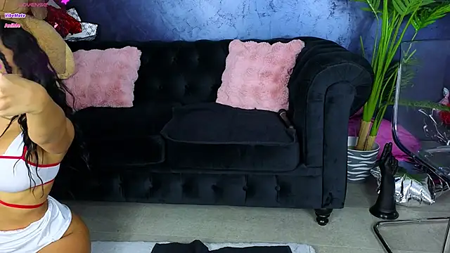 firesbomb777 online show from January 18, 2025, 2:47 am