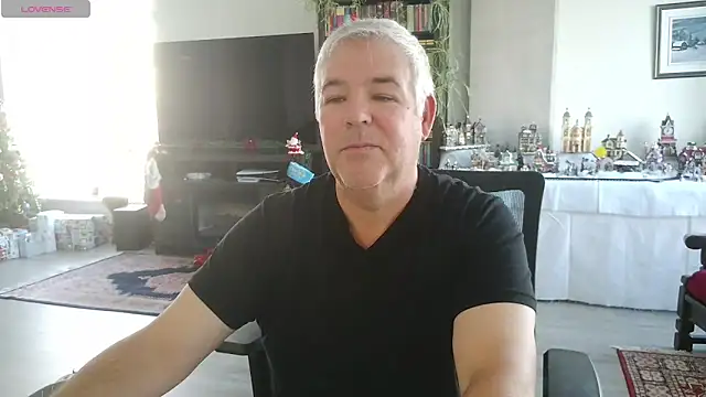 aarosteev2 online show from December 16, 2025, 6:24 pm