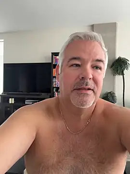 aarosteev2 online show from May 10, 2026, 12:43 pm