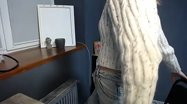 felicity gold online show from February 11, 2025, 11:10 am