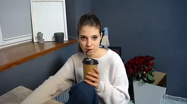 felicity gold online show from February 17, 2025, 7:37 am