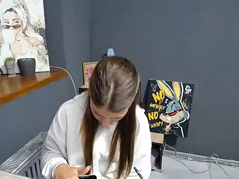 felicity gold online show from September 15, 2025, 6:46 am