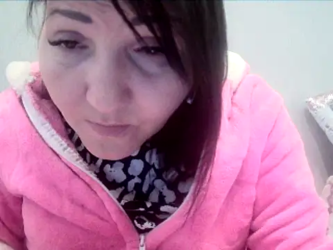 ClaireSunset online show from May 14, 2026, 5:31 pm