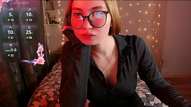 Miya Mark online show from January 23, 2025, 4:04 pm