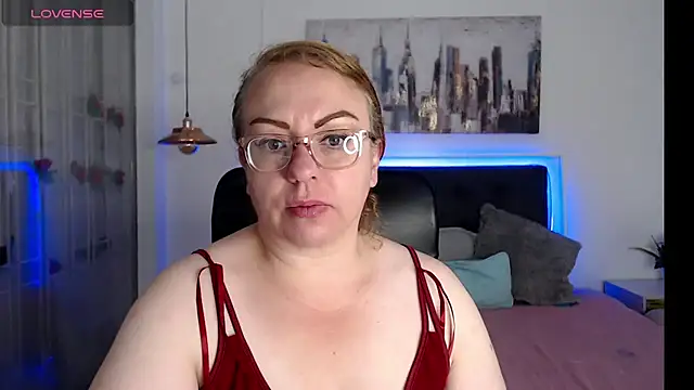 Tania Goddess  online show from October 8, 2025, 1:31 pm