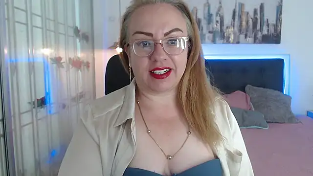 Tania Goddess  online show from October 12, 2025, 1:32 pm