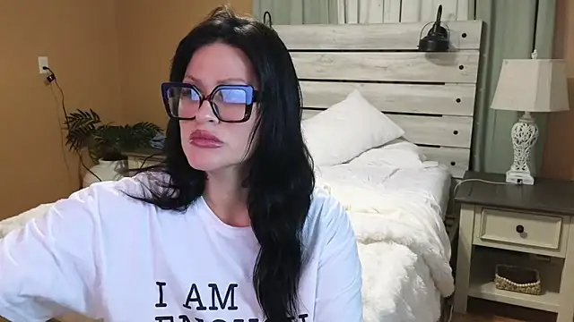 TexasTattooedHouseWife online show from December 5, 2025, 3:26 am