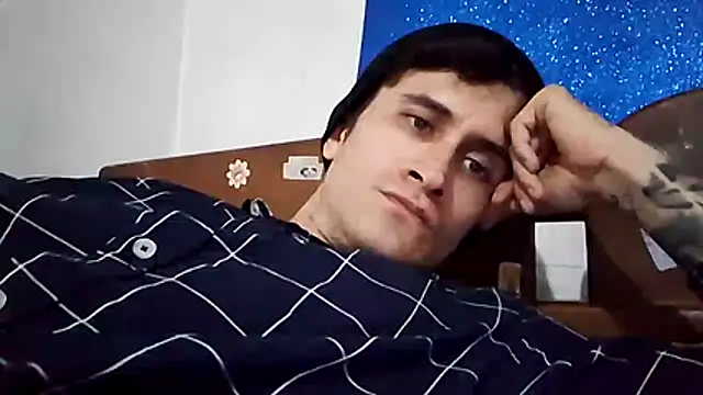 Loggan donnelly online show from December 20, 2025, 11:56 pm