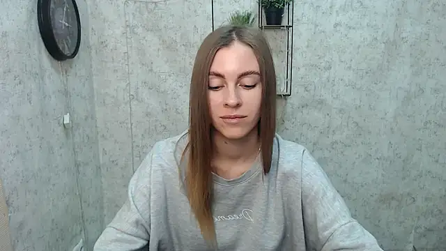 AlisaCatty  online show from December 11, 2024, 11:30 am