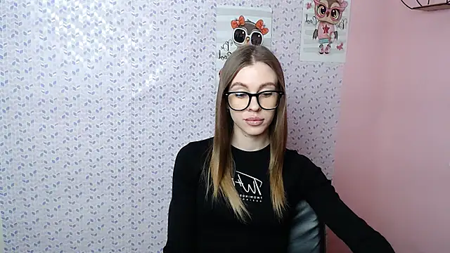 AlisaCatty  online show from January 30, 2025, 1:10 pm