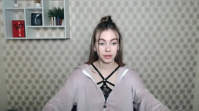 AlisaCatty  online show from March 21, 2025, 7:22 am