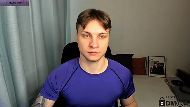 handsome guy01 online show from February 7, 2026, 1:15 pm