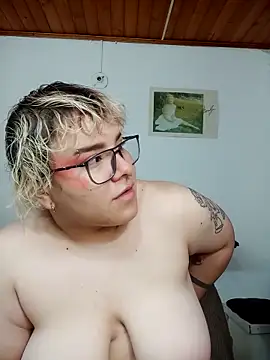 amalia love online show from December 19, 2025, 3:30 pm