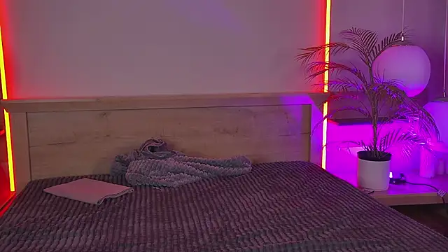 Snapshot of ViolaFlirt chatting on September 28, 2025, 4:07 am ViolaFlirt online show from September 28, 2025, 4:07 am