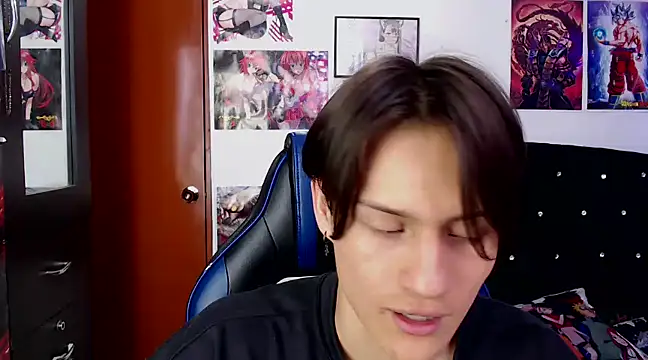 Snapshot of sr_jaeger chatting on March 8, 2025, 8:14 pm sr jaeger online show from March 8, 2025, 8:14 pm