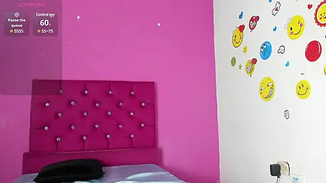 tiffany Bitch online show from February 20, 2025, 7:41 pm