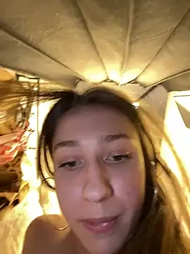 Snapshot of Lia__Love chatting on January 10, 2025, 3:27 pm Lia Love online show from January 10, 2025, 3:27 pm