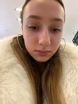 Snapshot of Lia__Love chatting on January 13, 2025, 1:06 pm Lia Love online show from January 13, 2025, 1:06 pm